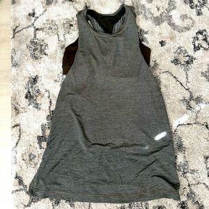 Lululemon built in tank top